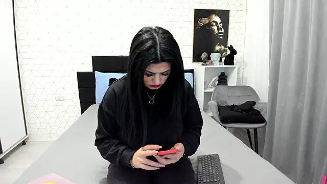 Snapshot of Heidix chatting on 02/23/26, 03:59 Heidix online show from 02/23/26, 03:59