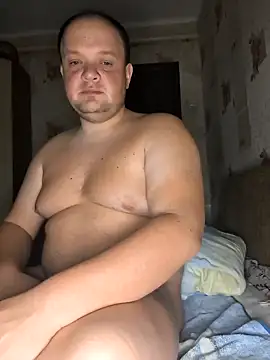 Snapshot of Dimka132 chatting on 12/19/24, 04:35 Dimka132 online show from 12/19/24, 04:35