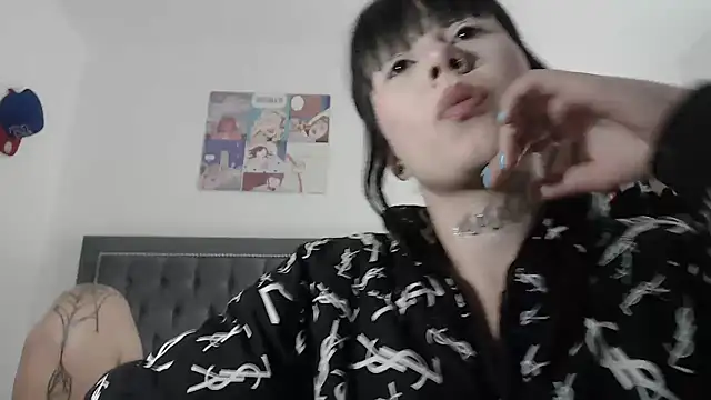 dulce maria x online show from 02/26/25, 01:00