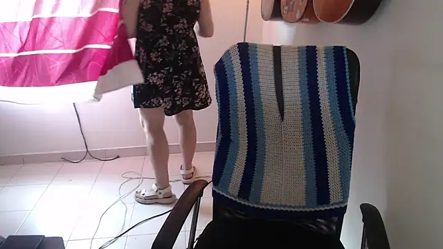 Smoke trip Alicia online show from 12/01/25, 11:15