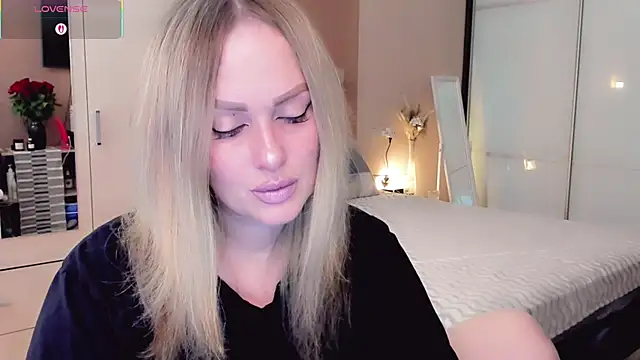 Snapshot of Libby_Nora chatting on 03/10/26, 09:36 Libby Nora online show from 03/10/26, 09:36