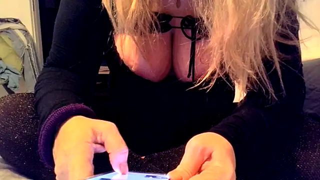 Snapshot of leadileo chatting on 09/13/25, 01:00 leadileo online show from 09/13/25, 01:00