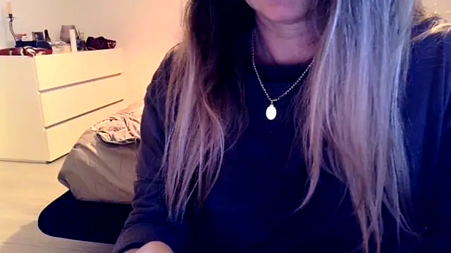 leadileo online show from 11/06/25, 12:28