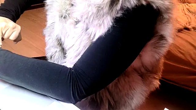 Snapshot of leadileo chatting on 02/19/26, 12:01 leadileo online show from 02/19/26, 12:01