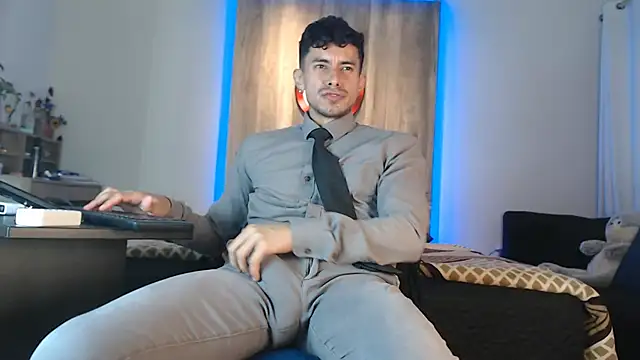 Andrew 4  online show from 10/05/25, 06:45