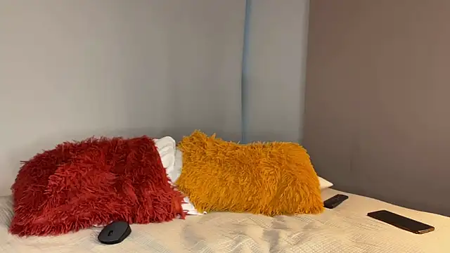 Snapshot of vladdymeow chatting on 12/06/24, 10:52 vladdymeow online show from 12/06/24, 10:52