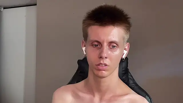 Snapshot of vladdymeow chatting on 01/25/25, 11:32 vladdymeow online show from 01/25/25, 11:32