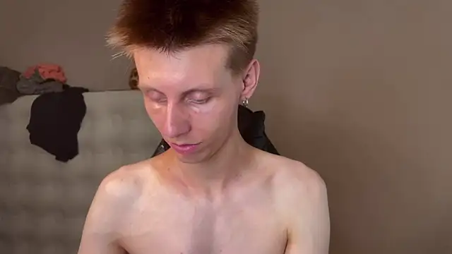 Snapshot of vladdymeow chatting on 02/04/25, 08:38 vladdymeow online show from 02/04/25, 08:38