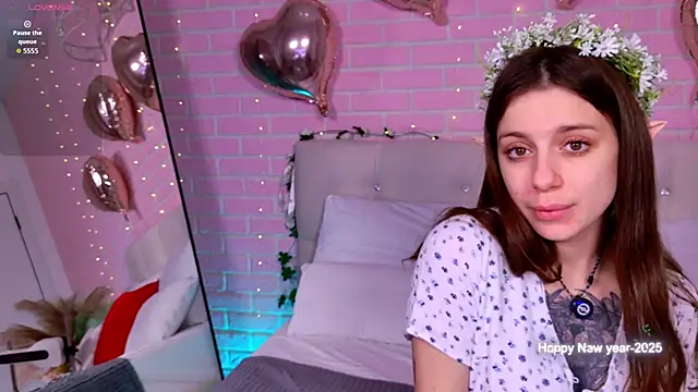 Eille Elfie online show from 12/02/25, 05:02