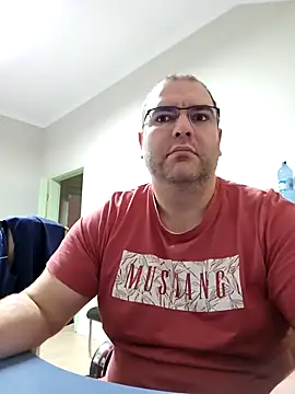 Andrew1900529 online show from 01/30/25, 07:39