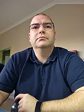 Andrew1900529 online show from 03/06/25, 05:35