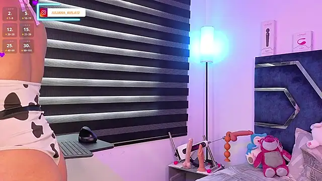 Snapshot of Student_of_Bdsm chatting on 03/03/26, 06:58 Student of Bdsm online show from 03/03/26, 06:58