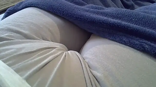 Snapshot of perescam chatting on 11/05/25, 04:51 perescam online show from 11/05/25, 04:51