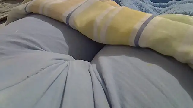 Snapshot of perescam chatting on 11/13/25, 03:49 perescam online show from 11/13/25, 03:49