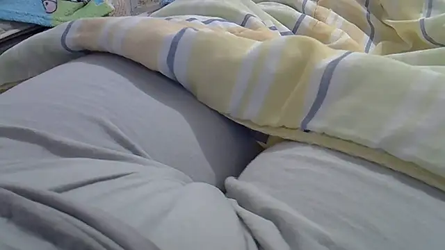 Snapshot of perescam chatting on 12/14/25, 05:29 perescam online show from 12/14/25, 05:29