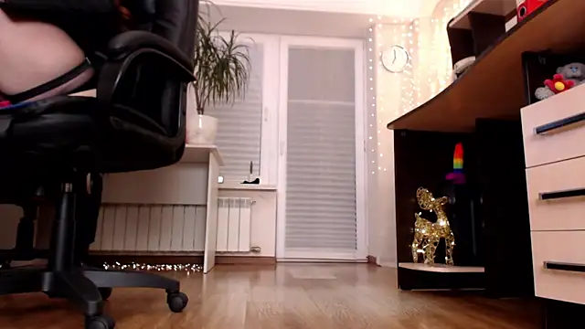 CassieDonald online show from 02/09/26, 04:00