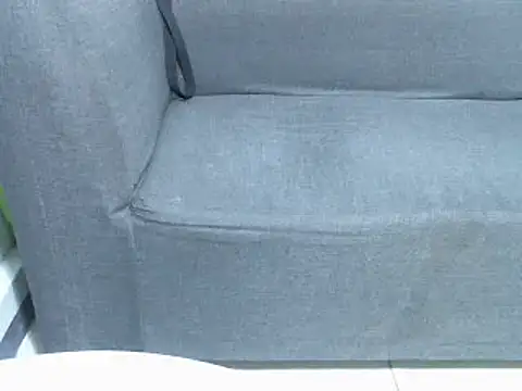 Snapshot of WelcomeRenewal chatting on 03/12/25, 12:15 WelcomeRenewal online show from 03/12/25, 12:15