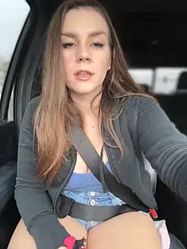 MaggyMayI online show from 12/30/24, 05:13