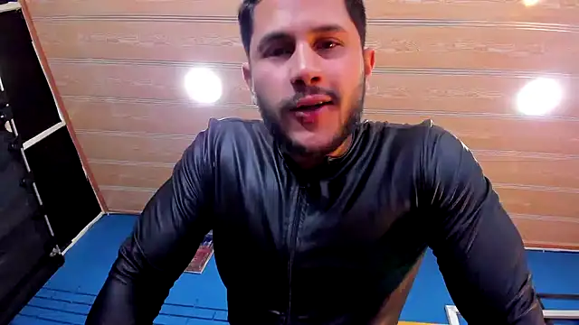 Snapshot of TheIan26 chatting on 12/13/24, 10:45 TheIan26 online show from 12/13/24, 10:45