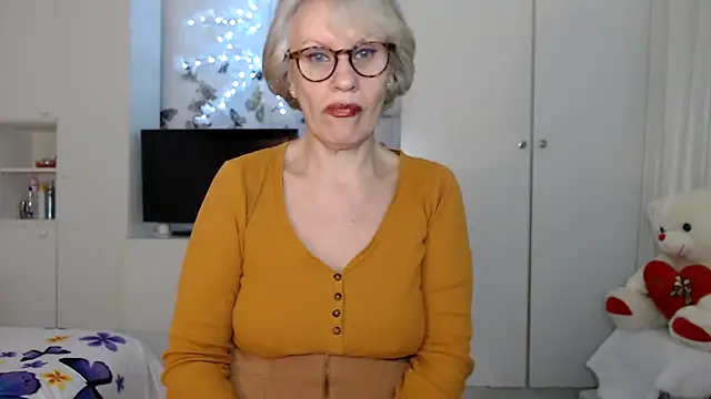 Ghertrude52 online show from 03/05/25, 04:13