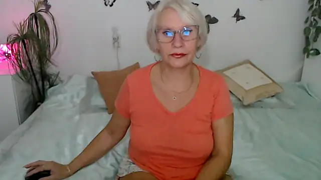 Ghertrude52 online show from 09/09/25, 03:06