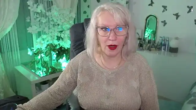 Ghertrude52 online show from 02/03/26, 04:54