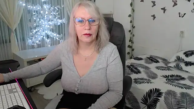 Ghertrude52 online show from 03/23/26, 05:22