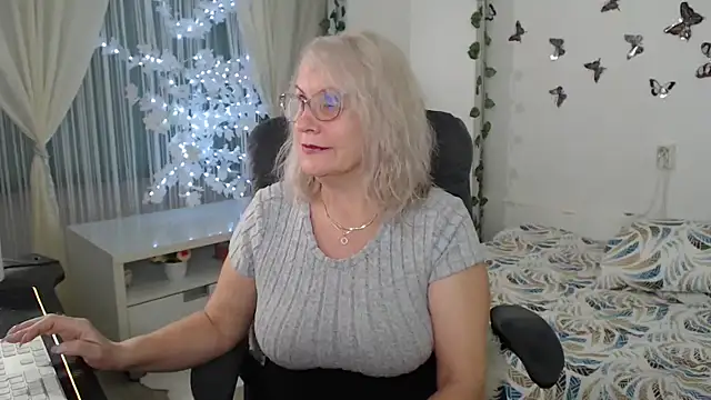 Ghertrude52 online show from 03/29/26, 04:45