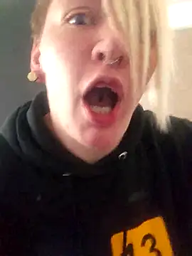 PinkTheHawk online show from 02/21/26, 08:10