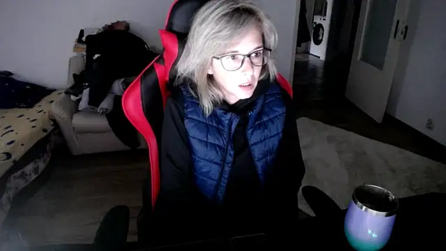 SexxyLety online show from 10/01/25, 06:30