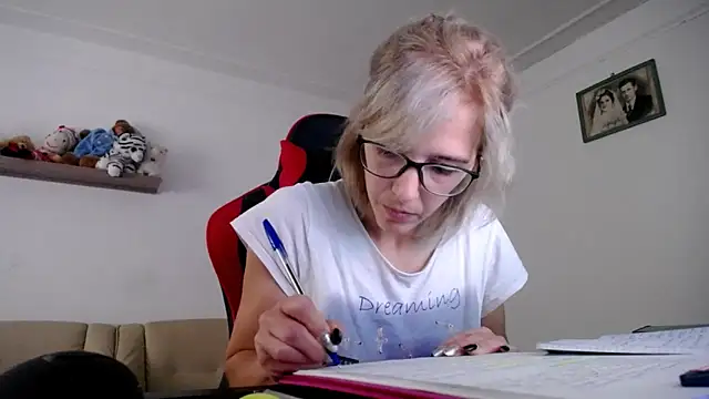 SexxyLety online show from 10/06/25, 08:23