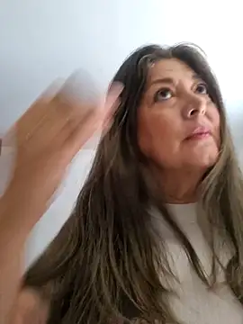 emma tour online show from 01/11/25, 02:36