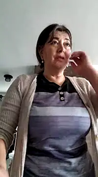 emma tour online show from 02/14/25, 03:36