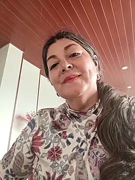 emma tour online show from 09/12/25, 09:48