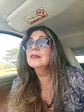 emma tour online show from 09/24/25, 04:10