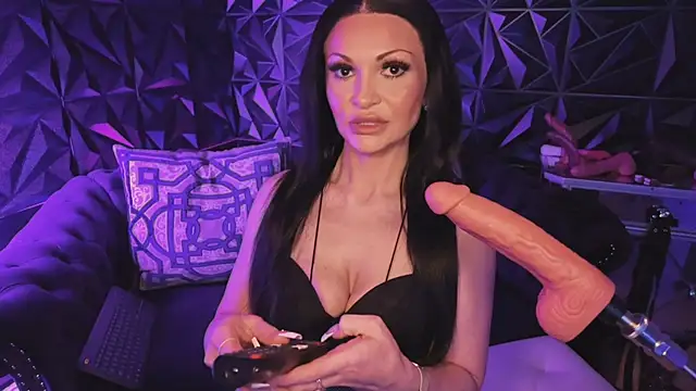 NatashaxoBangs online show from 05/16/26, 12:07