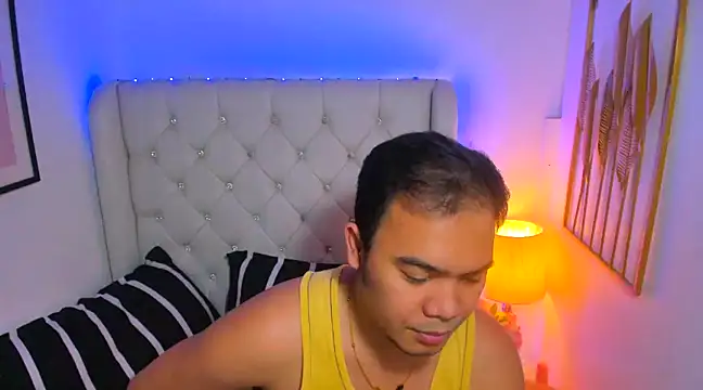 AsianZero online show from 02/09/25, 08:13