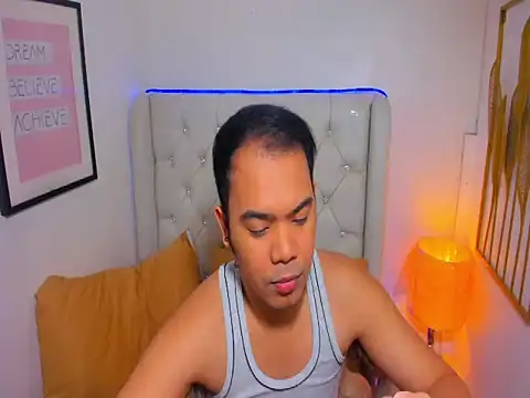 Snapshot of AsianZero chatting on 03/11/26, 04:35 AsianZero online show from 03/11/26, 04:35