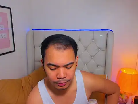 Snapshot of AsianZero chatting on 03/14/26, 05:07 AsianZero online show from 03/14/26, 05:07