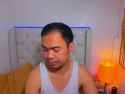 Snapshot of AsianZero chatting on 03/15/26, 05:35 AsianZero online show from 03/15/26, 05:35