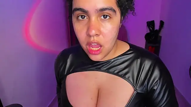 Amber smith20 online show from 05/14/26, 02:29