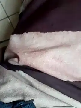 Snapshot of geroom chatting on 12/25/24, 06:09 geroom online show from 12/25/24, 06:09