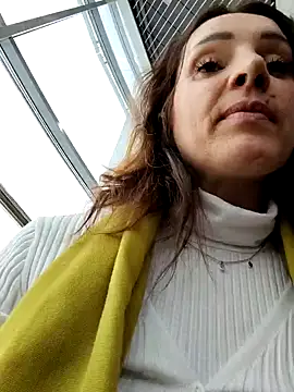 EvaXOAir online show from 02/10/25, 05:58