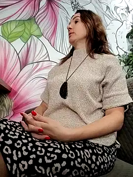 EvaXOAir online show from 02/19/25, 03:17