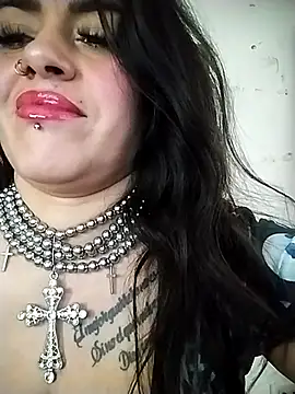 chelaqueen  online show from 12/20/25, 05:31