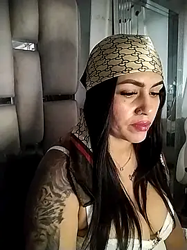 chelaqueen  online show from 03/19/26, 10:14