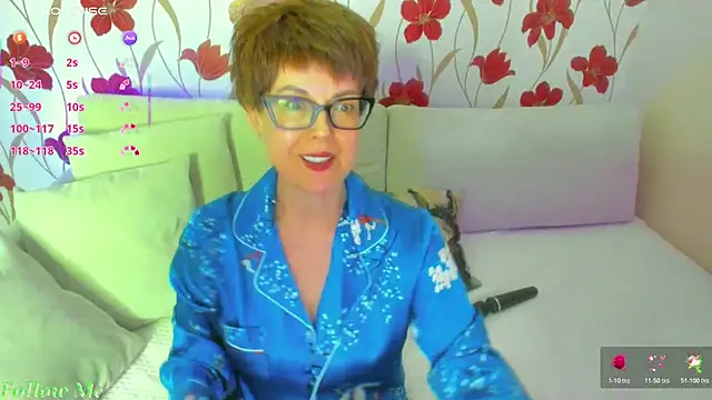 Snapshot of JennAlison chatting on 04/09/26, 02:33 JennAlison online show from 04/09/26, 02:33