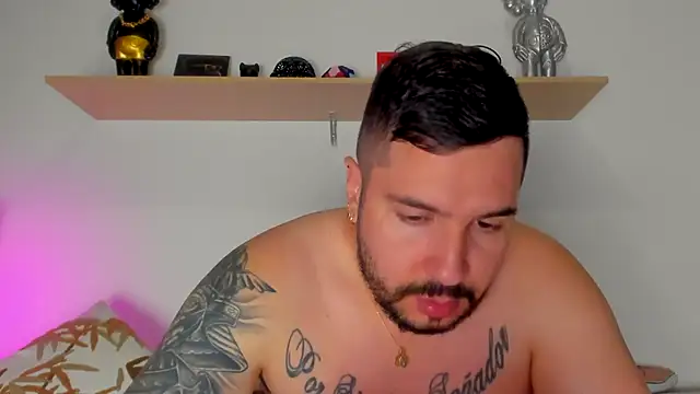 Snapshot of camilo_restrepo21 chatting on 09/17/25, 11:39 camilo restrepo21 online show from 09/17/25, 11:39