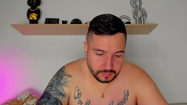 Snapshot of camilo_restrepo21 chatting on 09/26/25, 12:36 camilo restrepo21 online show from 09/26/25, 12:36