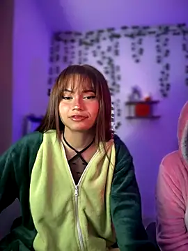 Snapshot of Sweett_Priya chatting on 09/17/25, 03:19 Sweett Priya online show from 09/17/25, 03:19